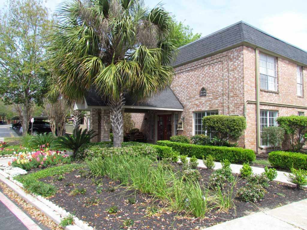 The Palms on Rolling Creek